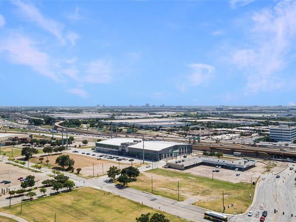 13351  Goodland Street  207, Farmers Branch Texas 75234