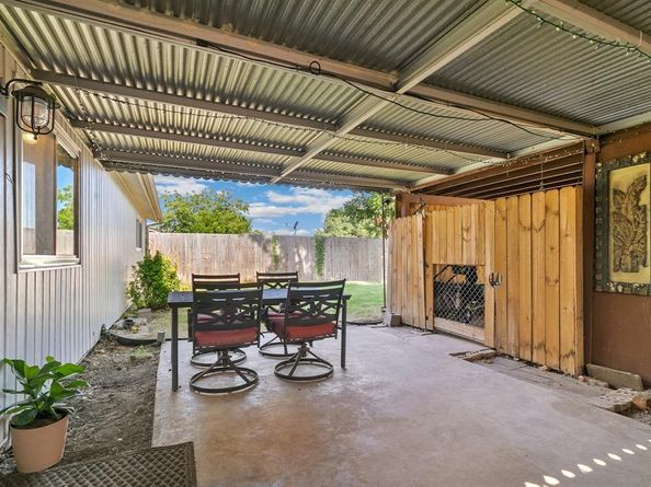 1721  Millwick Street , Garland Texas 75044