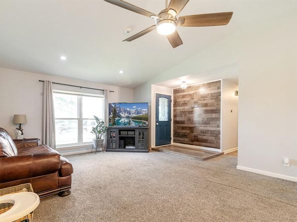 1721  Millwick Street , Garland Texas 75044