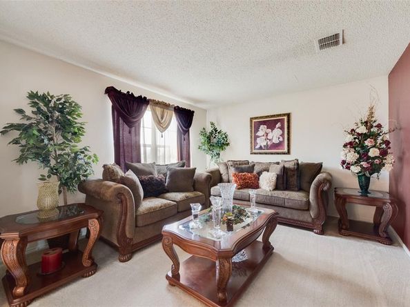 235  Deerfield Court , Cedar Hill Texas 75104