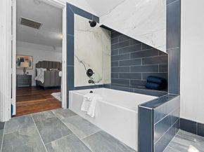 4723  Swiss Avenue , Dallas Texas 75204