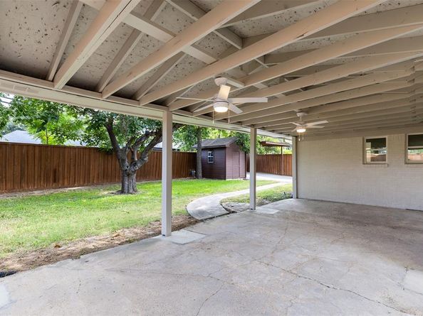 8709  Gladwood Lane , Dallas Texas 75243