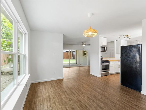 8709  Gladwood Lane , Dallas Texas 75243
