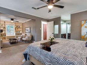 2715  Green Oaks Boulevard , Arlington Texas 76017