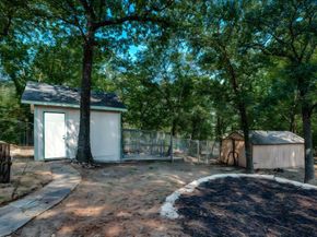 2715  Green Oaks Boulevard , Arlington Texas 76017