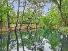 2715  Green Oaks Boulevard , Arlington Texas 76017