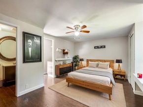 2715  Green Oaks Boulevard , Arlington Texas 76017