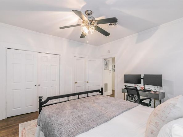 2100  5th Avenue , Fort Worth Texas 76110