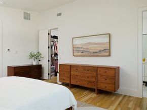 1844  Mecca Street , Dallas Texas 75206