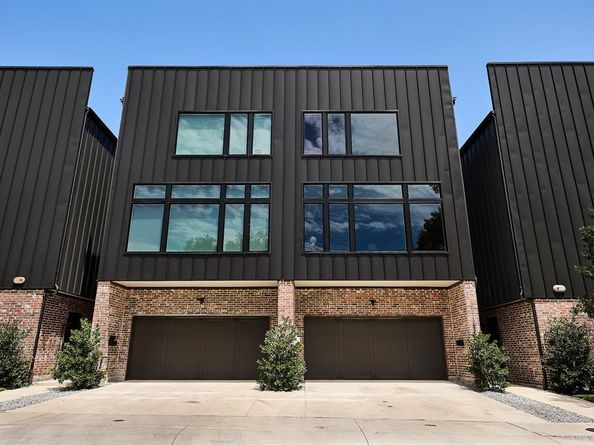 1844  Mecca Street , Dallas Texas 75206