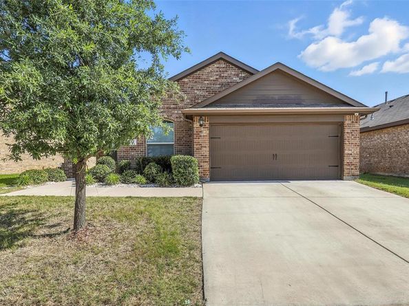 717  Rutherford Drive , Crowley Texas 76036