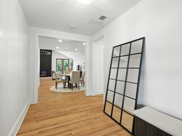 3532 W Biddison Street , Fort Worth Texas 76109