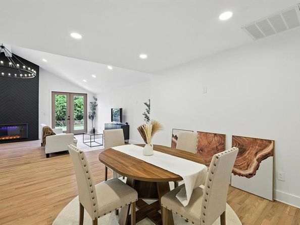 3532 W Biddison Street , Fort Worth Texas 76109