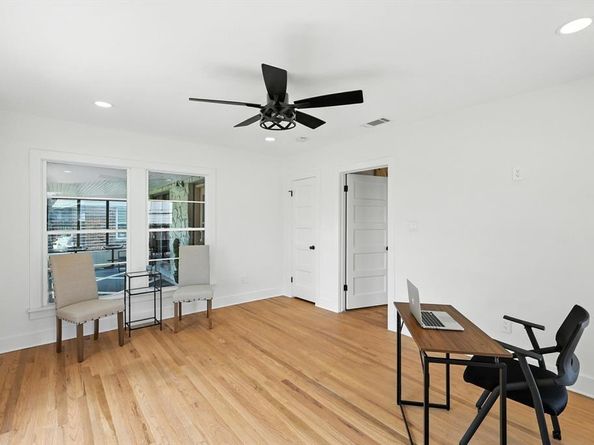3532 W Biddison Street , Fort Worth Texas 76109