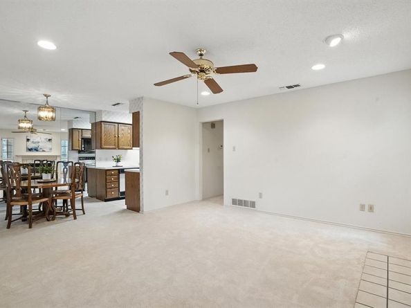 3141  Sappington Place  E, Fort Worth Texas 76116