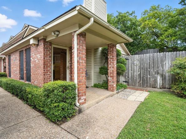 3141  Sappington Place  E, Fort Worth Texas 76116