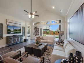 137  Cross Timbers Street , Azle Texas 76020