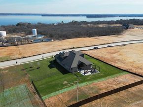 137  Cross Timbers Street , Azle Texas 76020