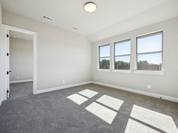 137  Cross Timbers Street , Azle Texas 76020