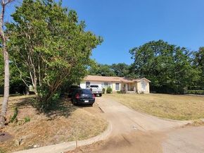 4805  Bratcher Street , Fort Worth Texas 76119