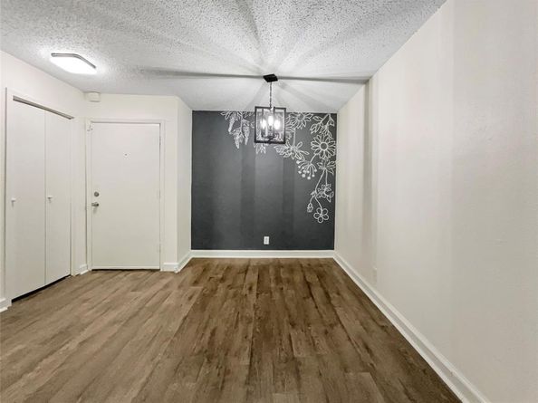 4851  Cedar Springs Road  281, Dallas Texas 75219