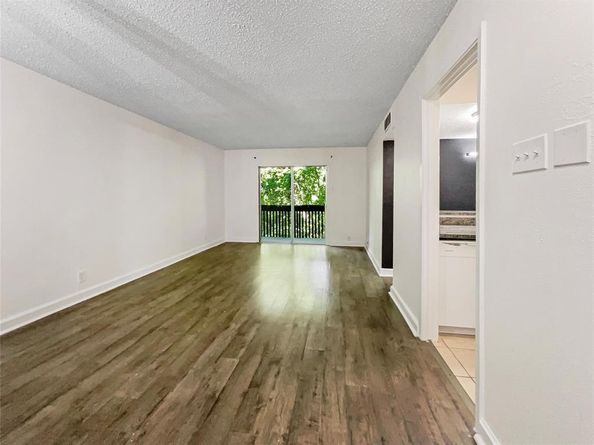 4851  Cedar Springs Road  281, Dallas Texas 75219