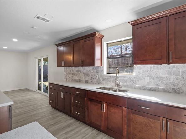 422  Clary Drive , Mesquite Texas 75149