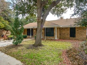 2128  Pueblo Drive , Carrollton Texas 75006