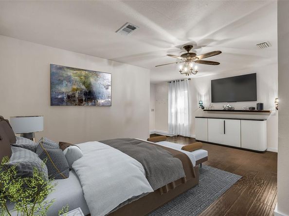 2128  Pueblo Drive , Carrollton Texas 75006