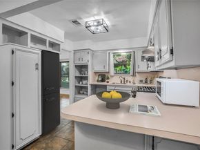 2128  Pueblo Drive , Carrollton Texas 75006