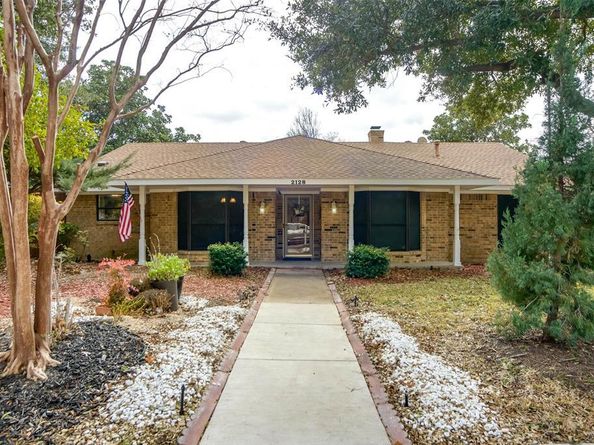 2128  Pueblo Drive , Carrollton Texas 75006