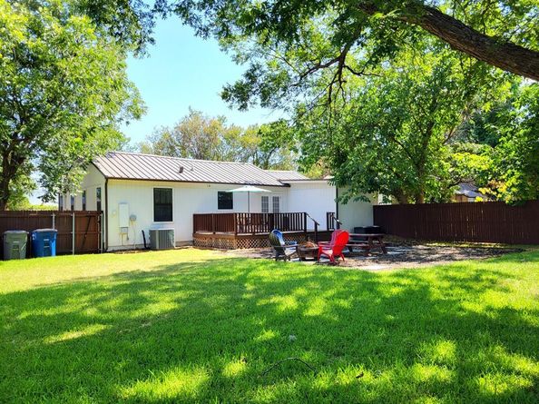 4337  Hopkins Avenue , Dallas Texas 75209
