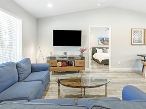 4337  Hopkins Avenue , Dallas Texas 75209