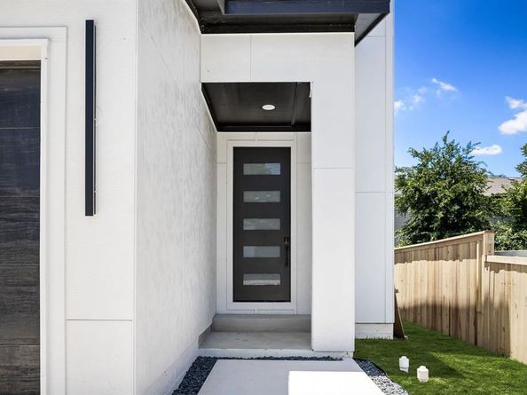 3105  Rutz Street , Dallas Texas 75212