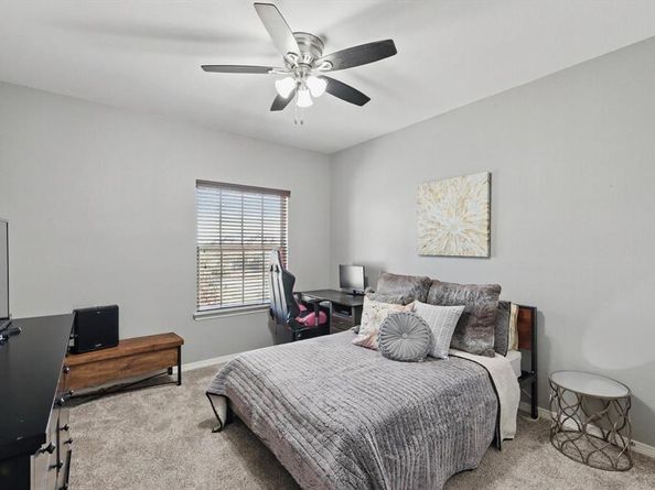 907  Highpoint Way , Roanoke Texas 76262