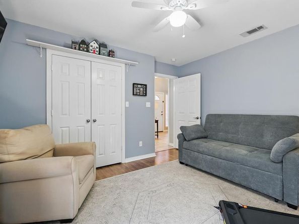 1116  Cresthill Drive  43, Cedar Hill Texas 75104