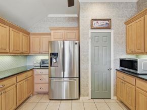 1116  Cresthill Drive  43, Cedar Hill Texas 75104