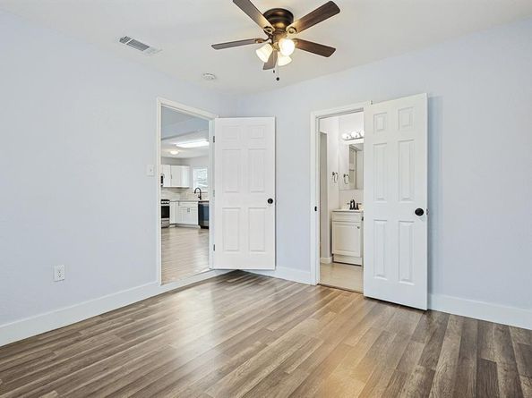 5536  Alter Drive , Fort Worth Texas 76119