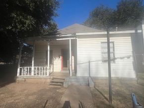 3512 S Harwood Street , Dallas Texas 75215