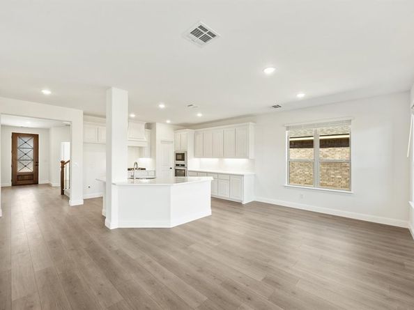 13117  Yellowstone Way , Providence Village Texas 76227
