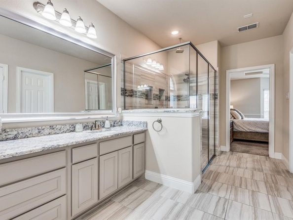 506  Cody Lane , Mansfield Texas 76063