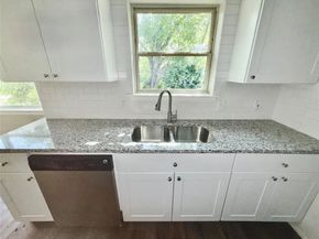 724  Windsor Drive , Everman Texas 76140