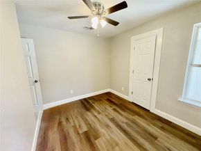 724  Windsor Drive , Everman Texas 76140