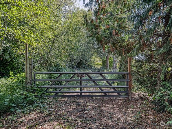 15086 Burley Avenue SE, Port Orchard WA 98367