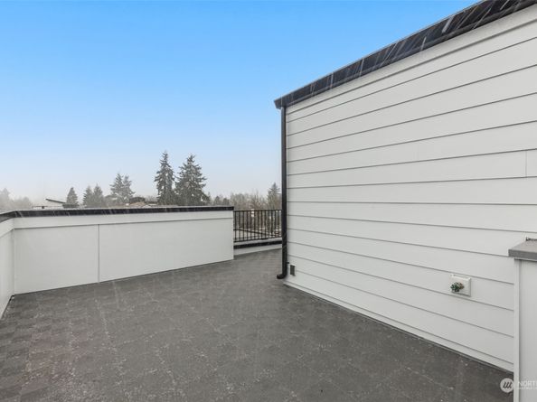 8049 H Mary Avenue NW, Seattle WA 98117