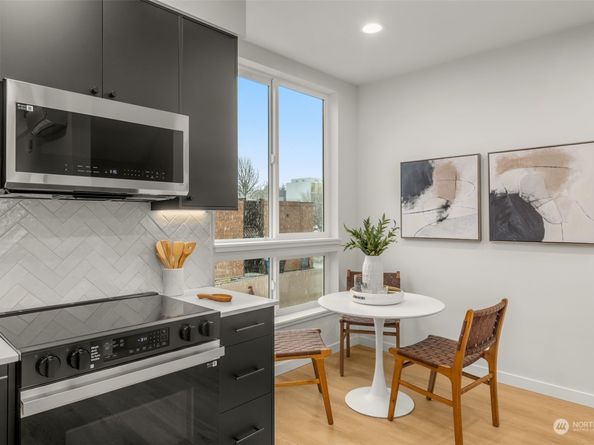 8049 H Mary Avenue NW, Seattle WA 98117