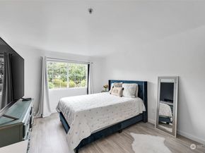 12403 4th Avenue W 1102, Everett WA 98204