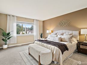 26621 106th Avenue SE, Kent WA 98030