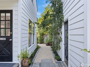 6641 NE Windermere Road, Seattle WA 98115