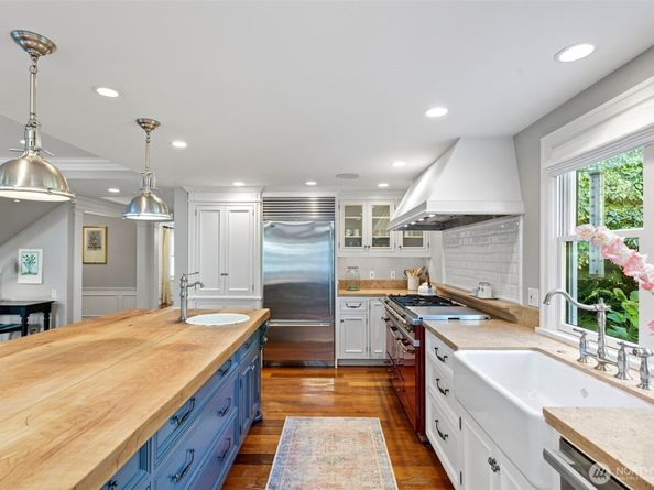 6641 NE Windermere Road, Seattle WA 98115